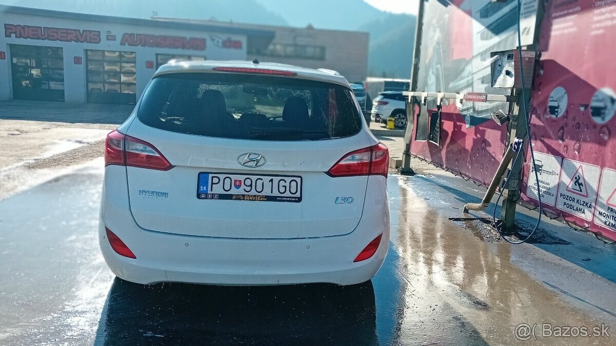 Hyundai i30 1.6crdi