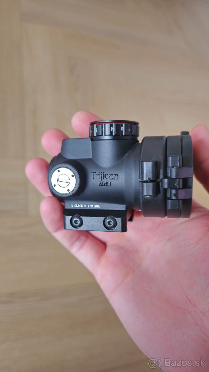 Kolimátor Trijicon MRO HD