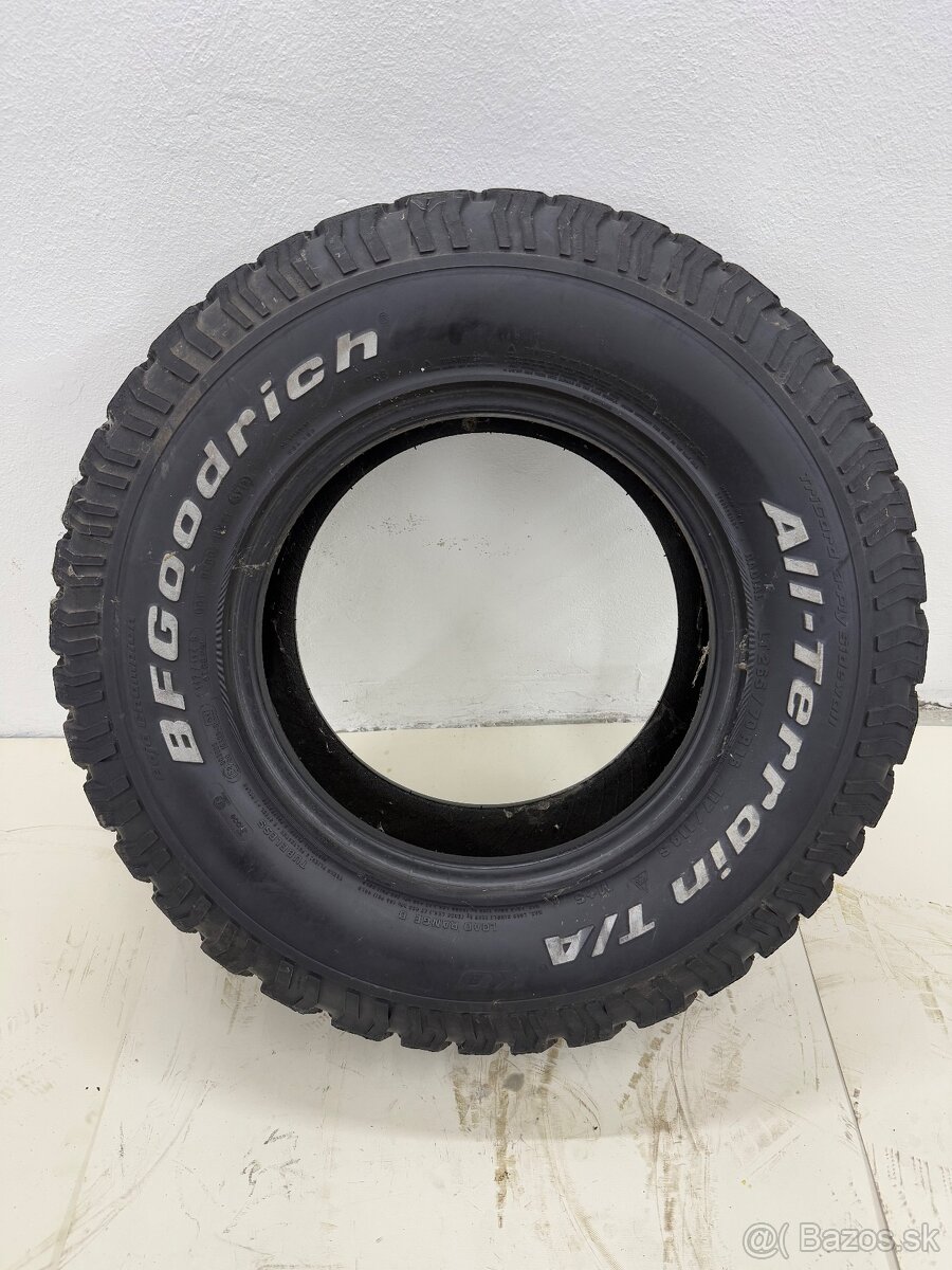 LT 265/70 R16 BF Goodrich All-terain