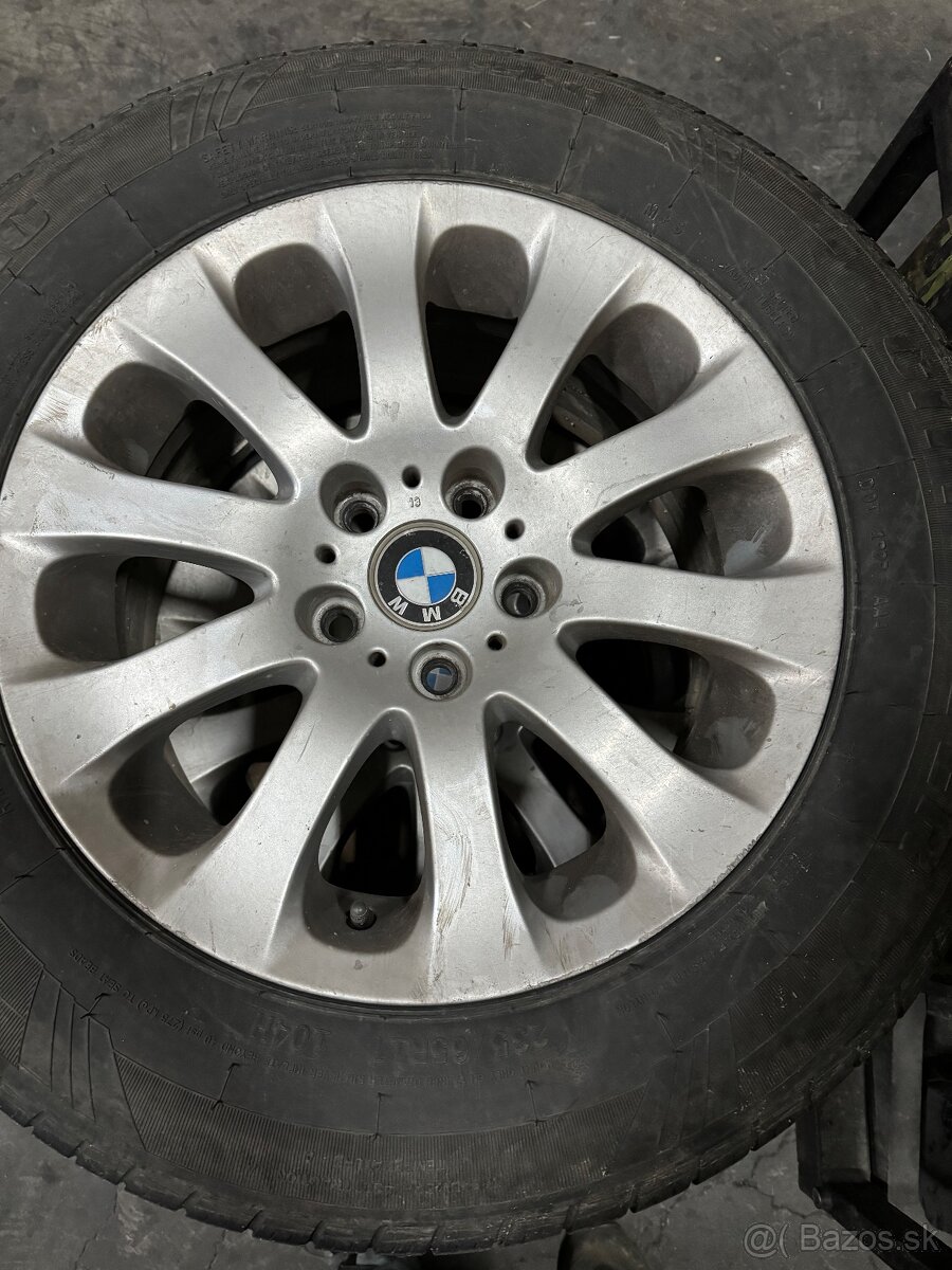 Bmw 5x120  235/65 r17