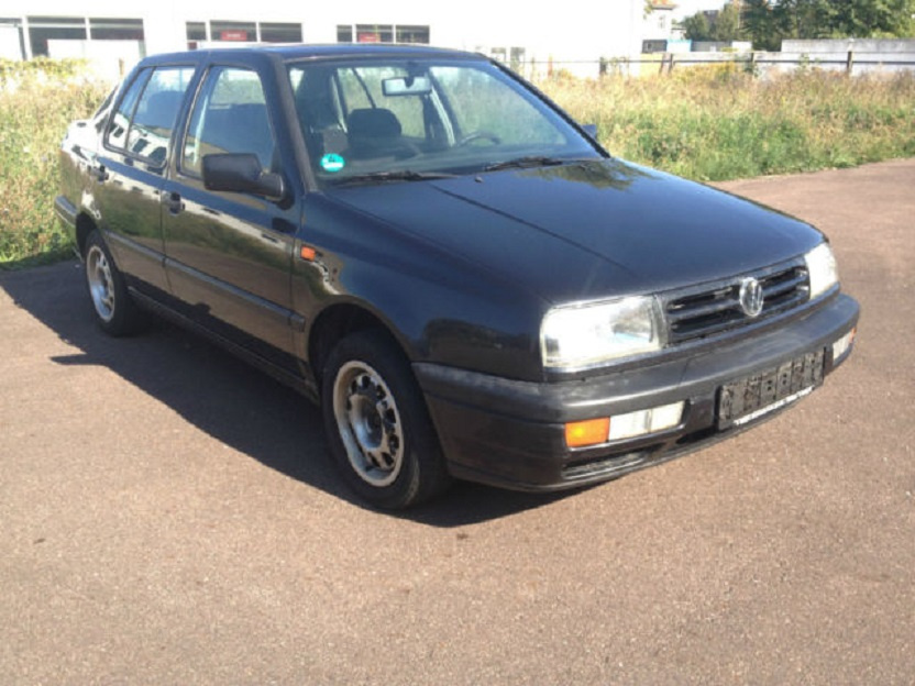 Ponúkam diely na VW Vento, motor 1,9td 55kw rv.93,prevodovka