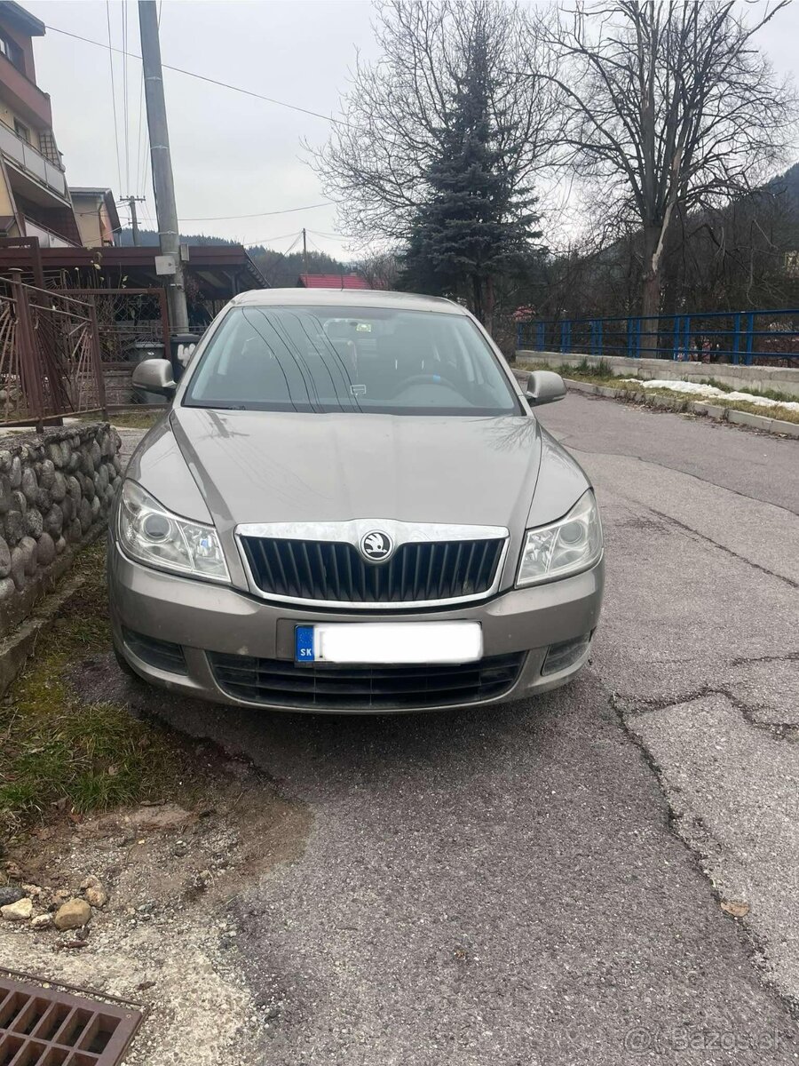 Škoda octavia 2 facelift 1.4 benzín