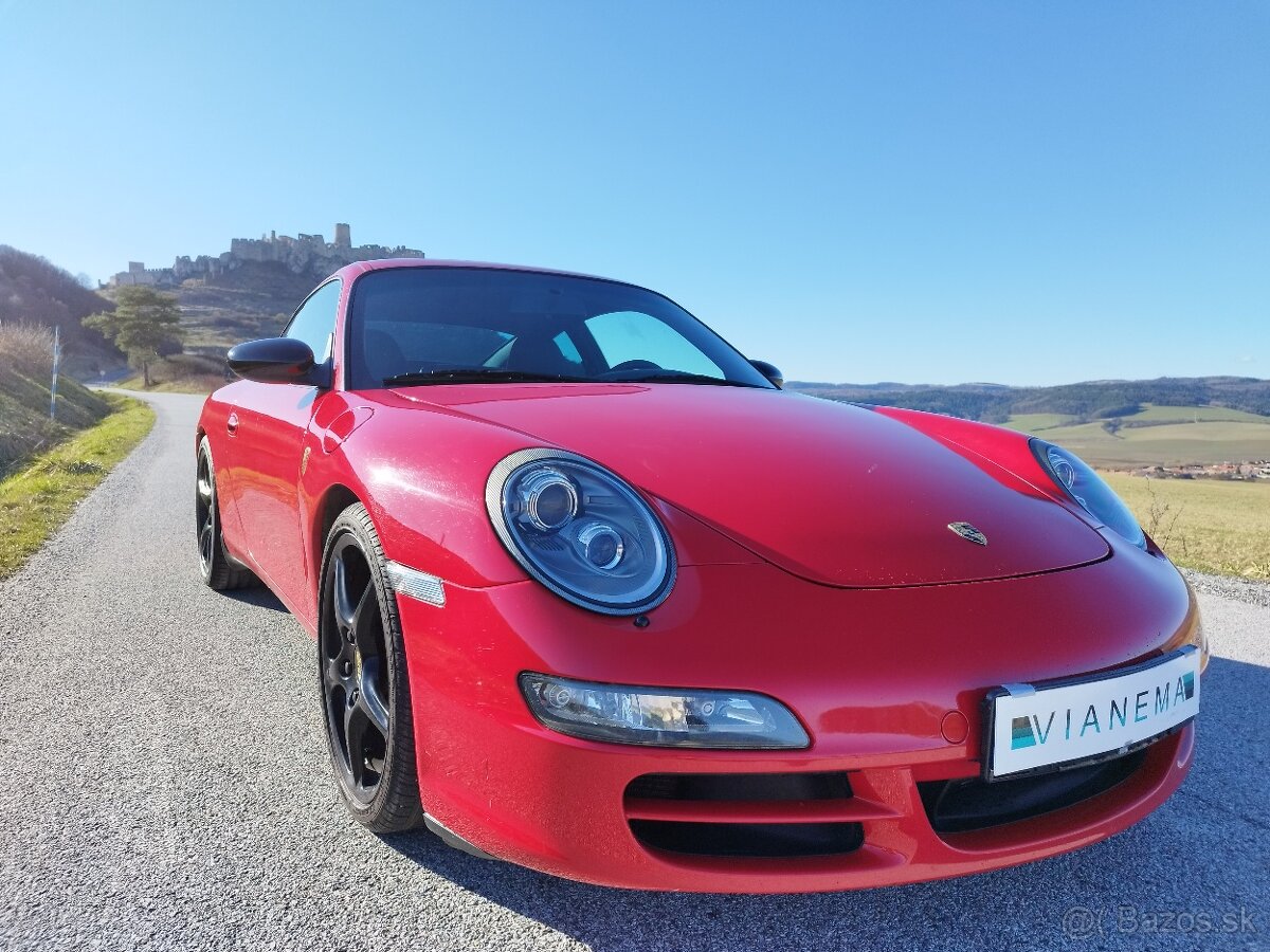 Predam vymenim Porsche 911 Carrera 4