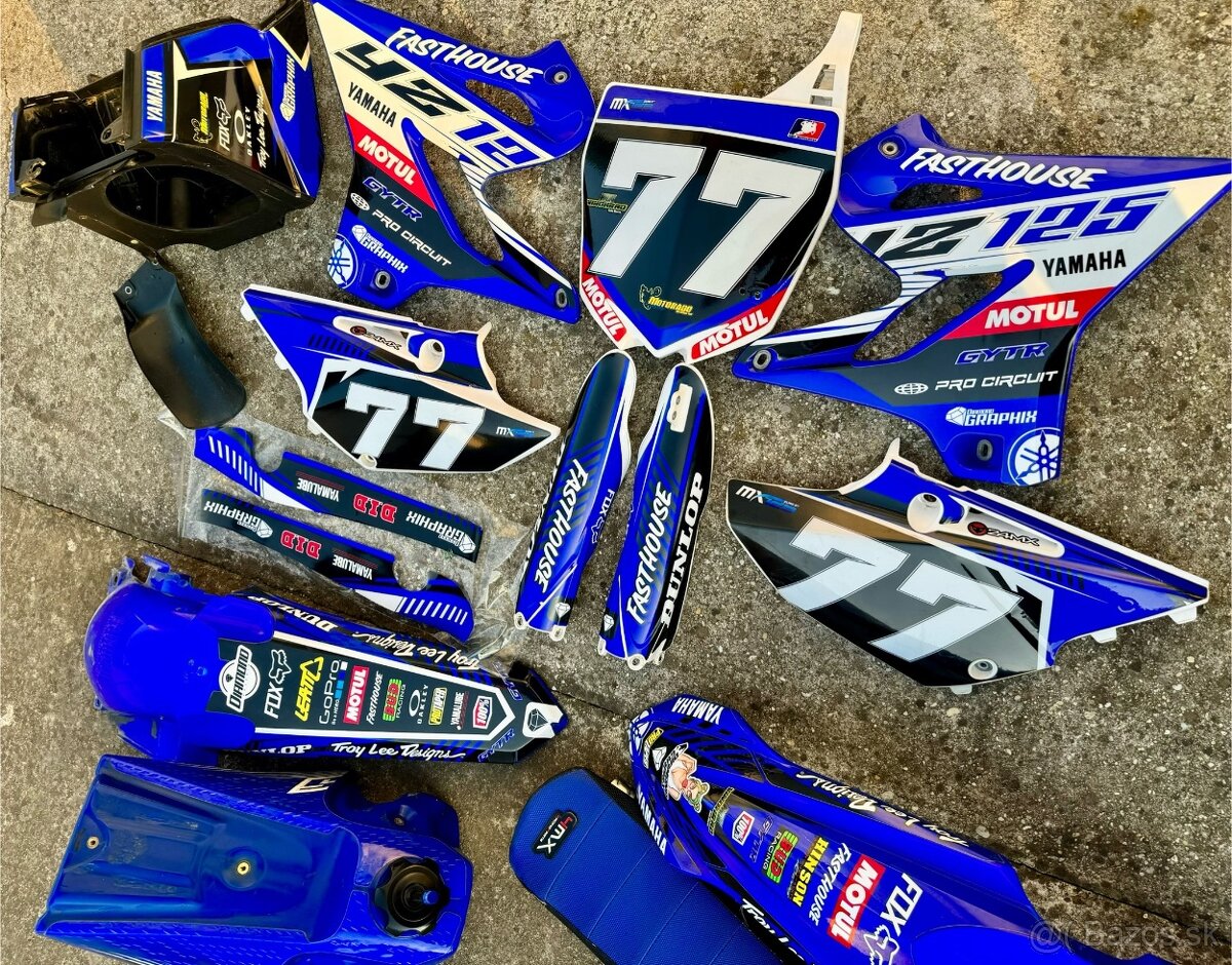 Yamaha YZ plasty,nádrž,sedadlo