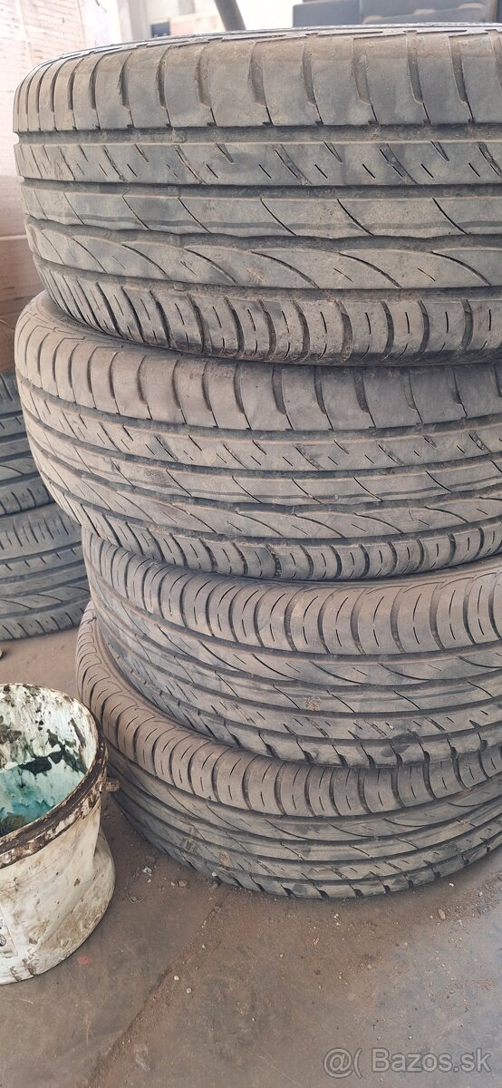 Pneumatiky Barum 195/60 R15