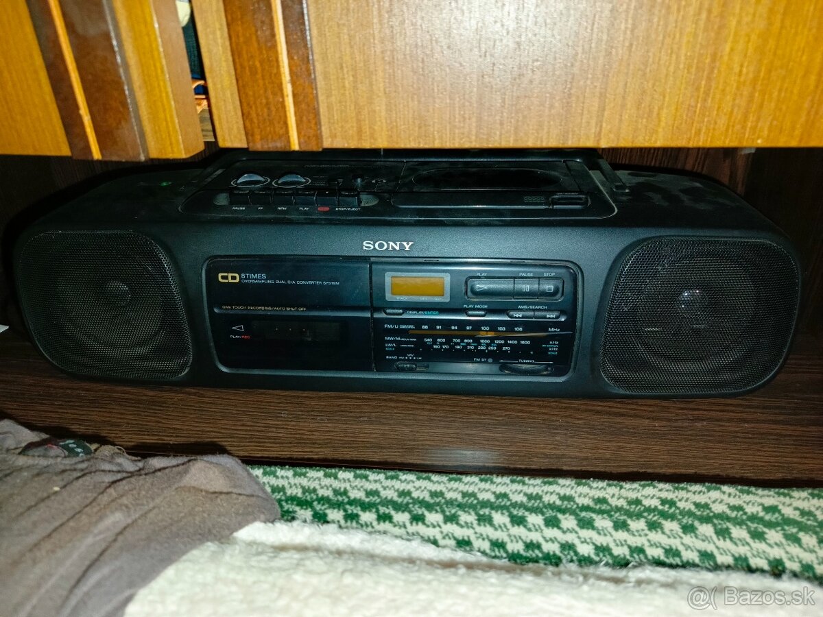 Retro rádio Sony