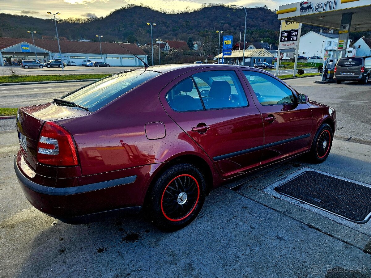 Škoda octavia 2005 benzín