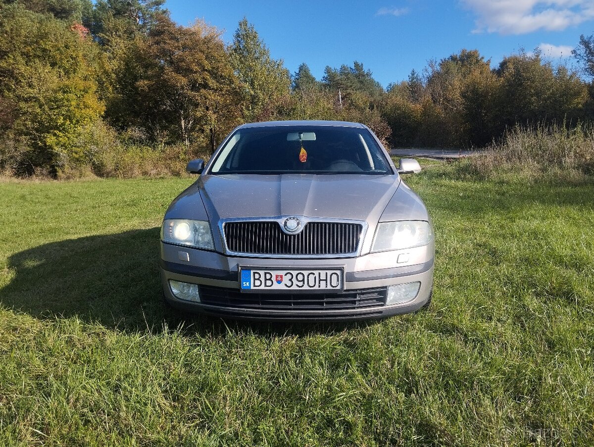 Predam skoda octavia 2 sedan 2.0 tdi 103kw