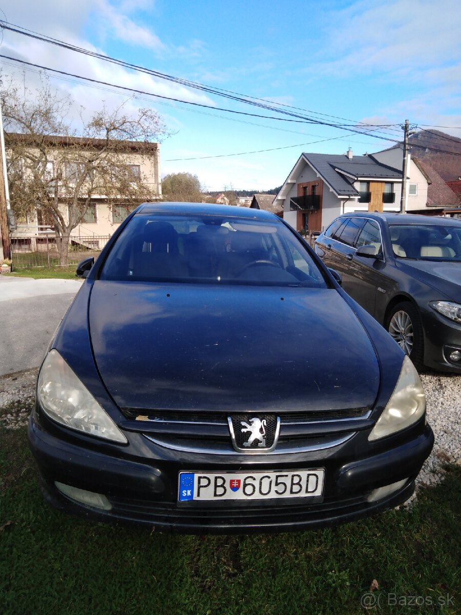 Peugeot 607