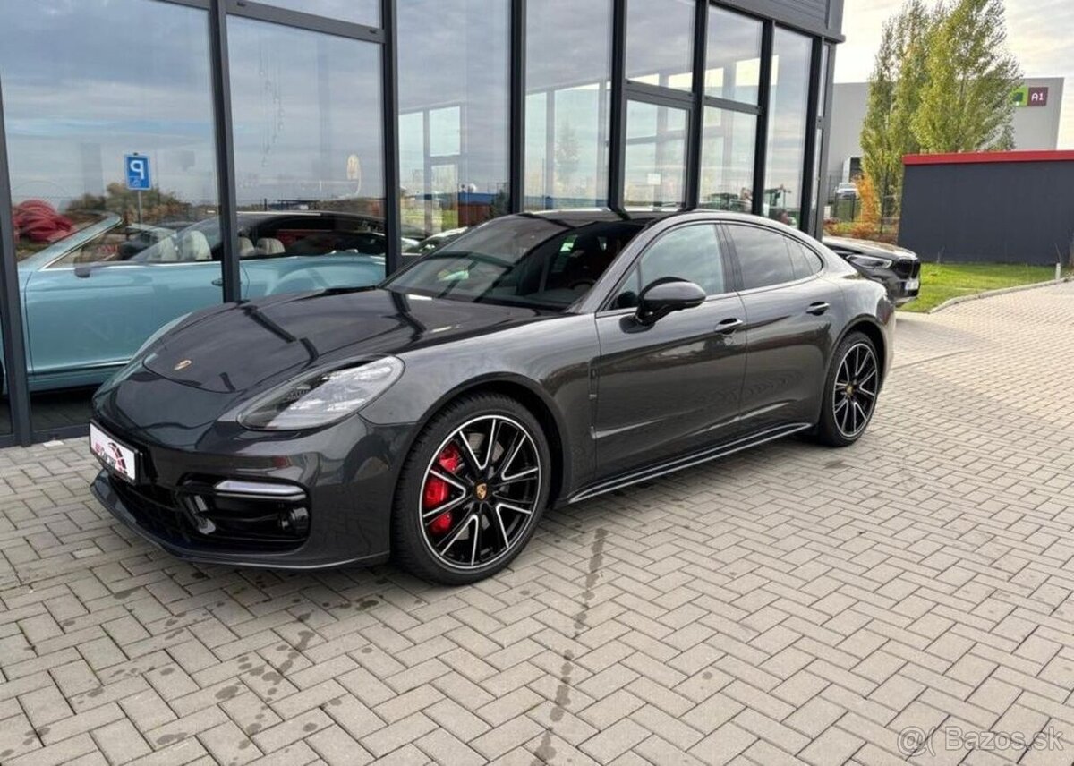 Porsche Panamera 194KW,4S Sport Chrono PDLS+ benzín automat