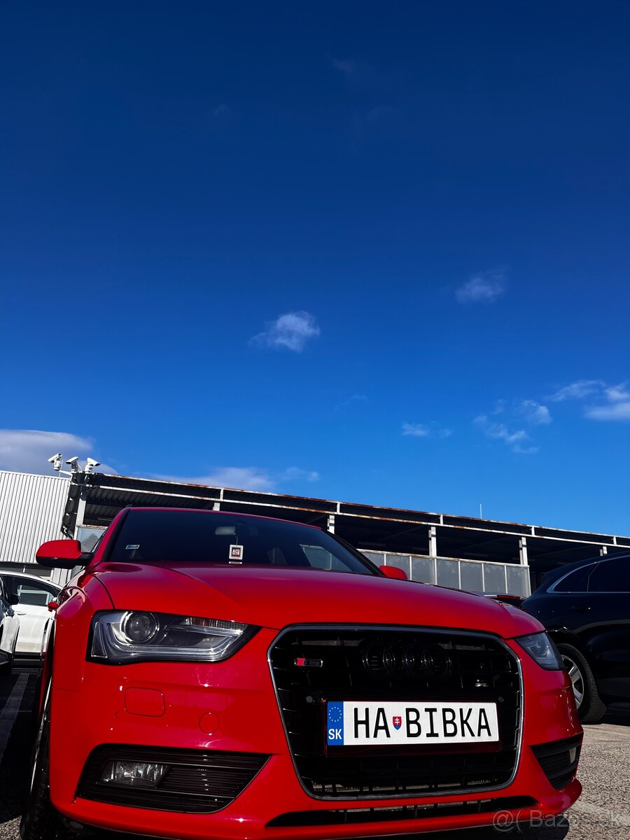 Audi A4 S-LINE