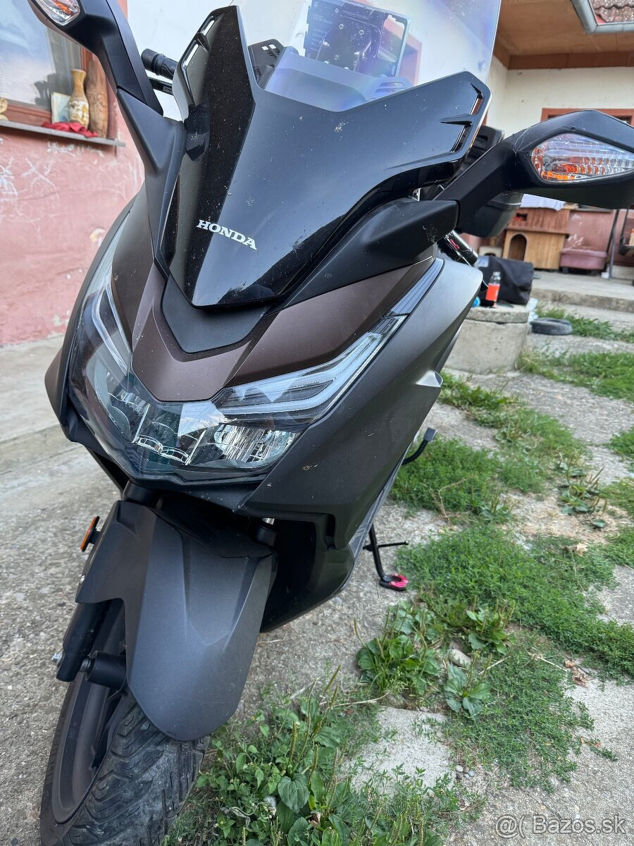 Honda + výbava