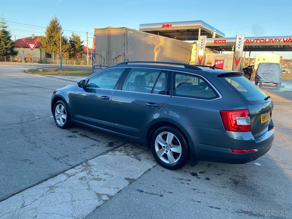 Škoda Octavia combi 3 . 1.6tdi 77kw.dovoz GB ANGLICKO