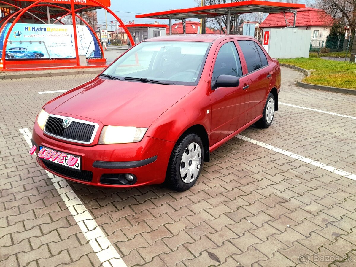 Predam Škoda fabia 1.2.16v  r.v.2006