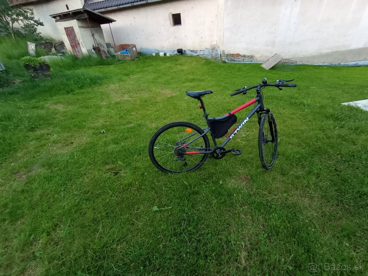 Trekingový bicykel