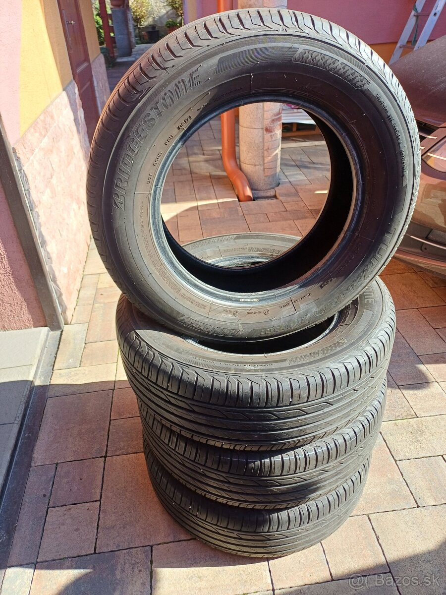 letné pneu.Bridgestone-215/65/16-98H