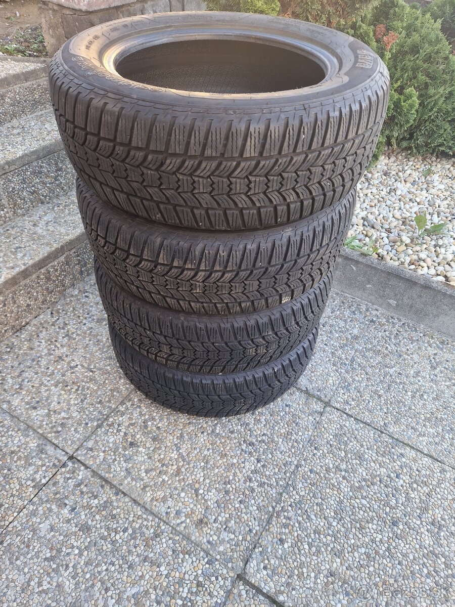 205/60 R16