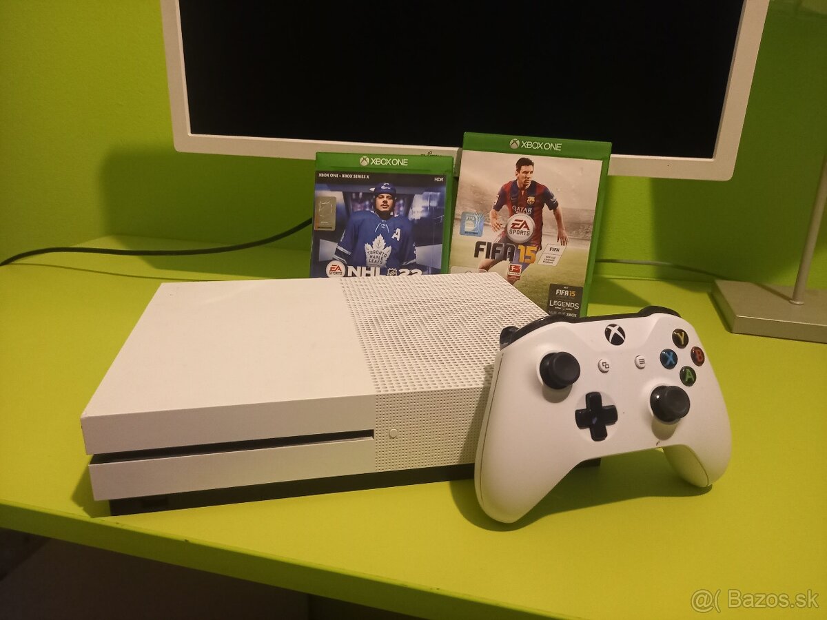 Xbox One S 500GB + Fifa, NHL