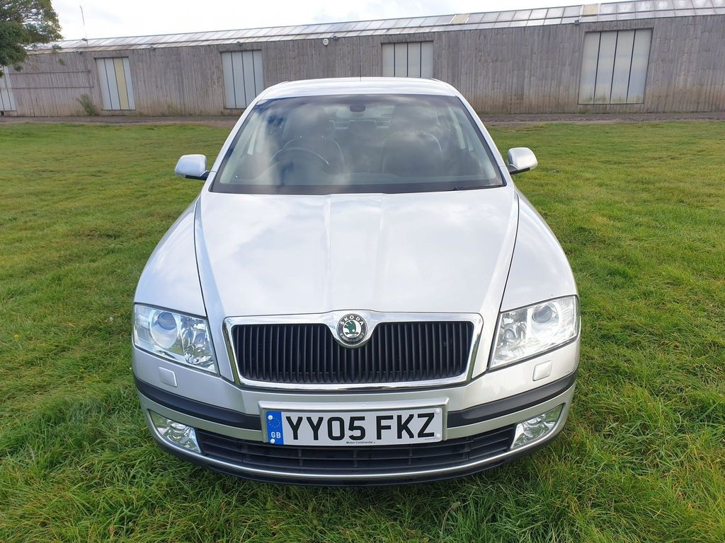 skoda octavia 2 1.9 tdi 77kw bxe motor, karoseria, diely