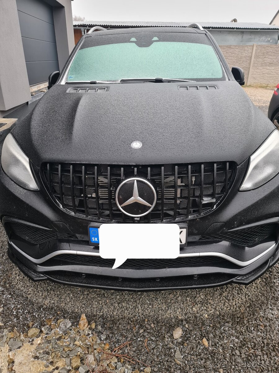 Mercedes 63s AMG