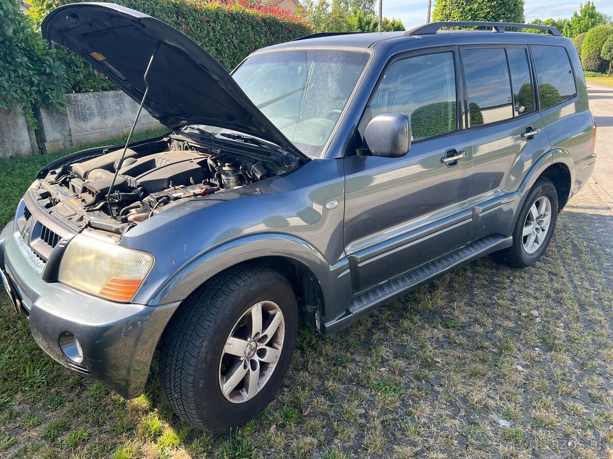 Mitsubishi pajero wagon 3.2did automat