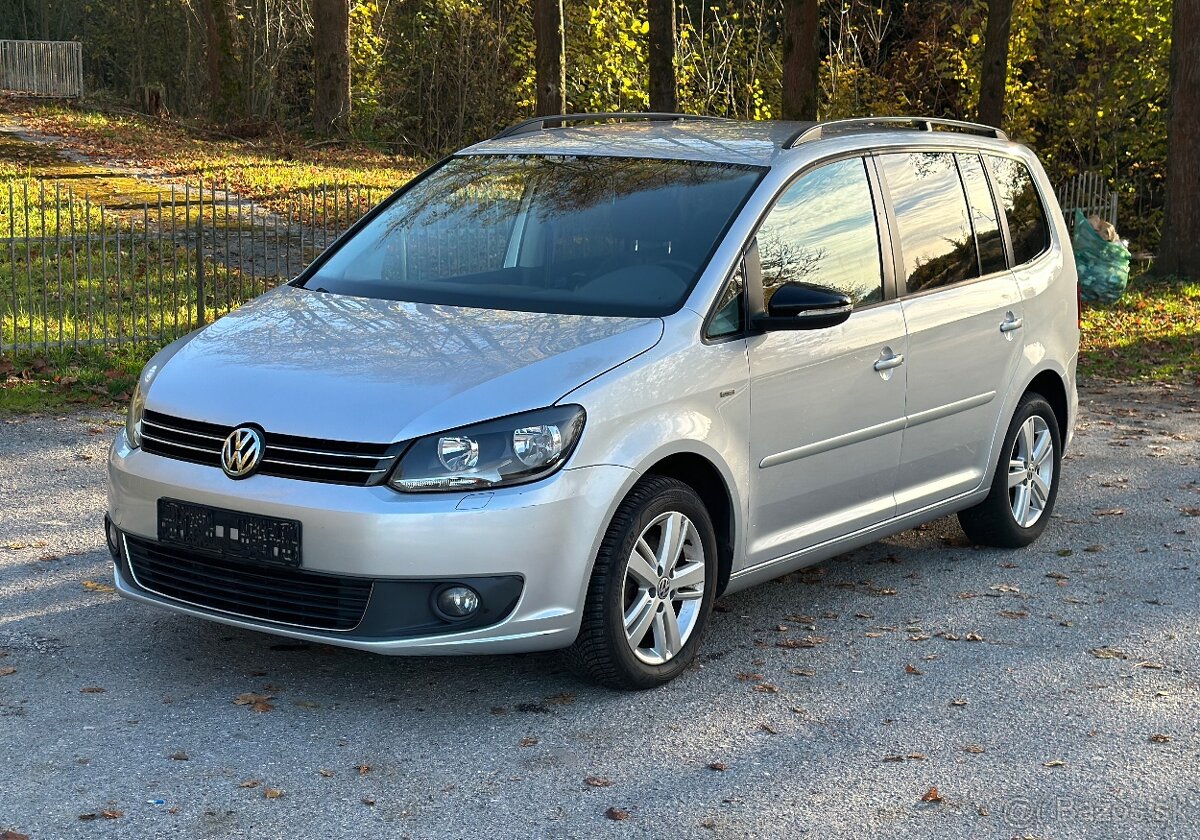 Vw Touran 1.6Tdi DSG  Match Bluemotion-Sharan,alhambra,s-max