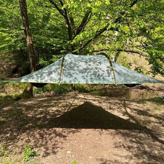 Stromový stan Stingray Lite pre 3 osoby, značka Tentsile