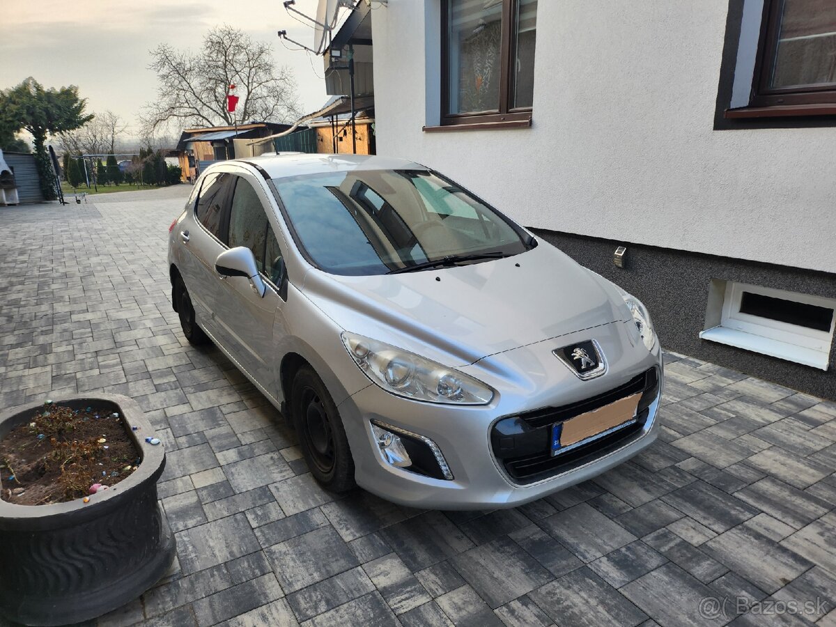 Peugeot 308 1.6 HDI.