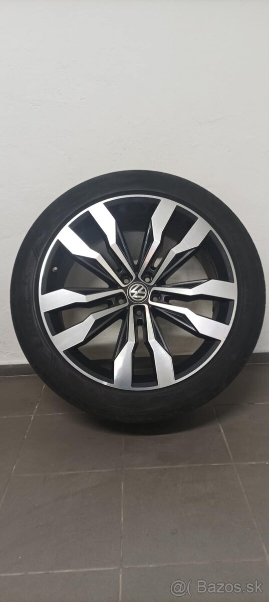 Originální alu kola VW 5x112 R21 Suzuka