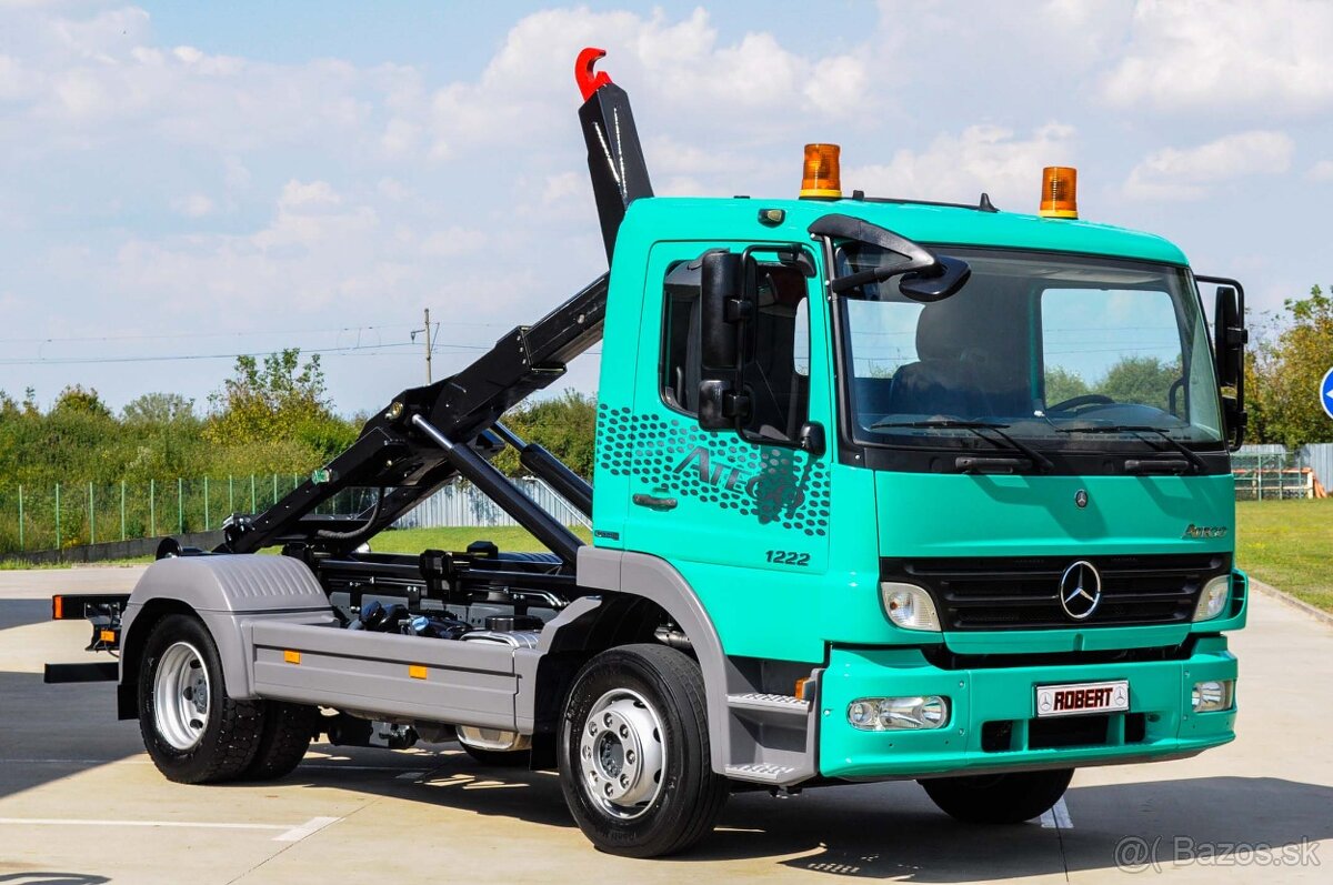 MERCEDES ATEGO 1222 NOVÝ HÁKOVÝ NOSIČ KONTAJNEROV EURO5