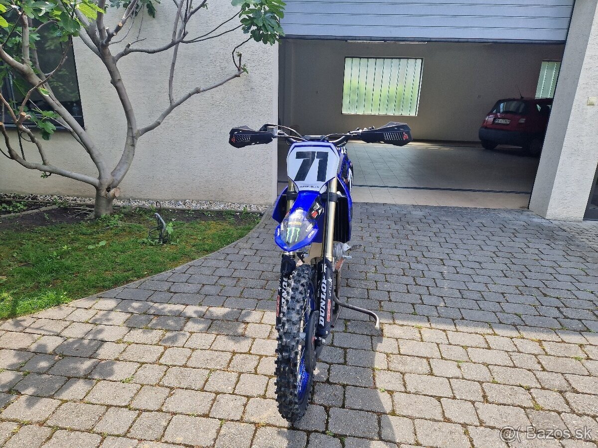 Yamaha YZF450