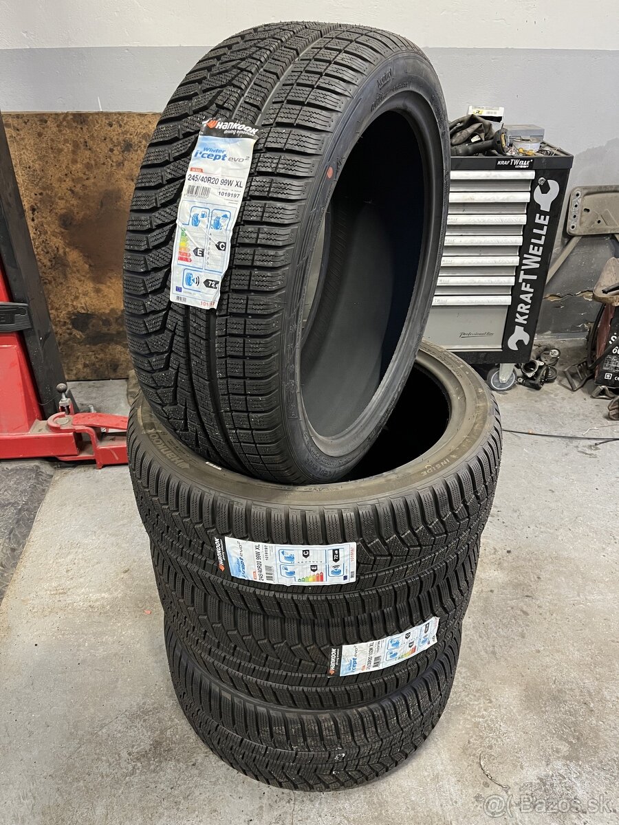 Hankook winter icept evo2 245/40R20 2ks 275/35R20 2ks