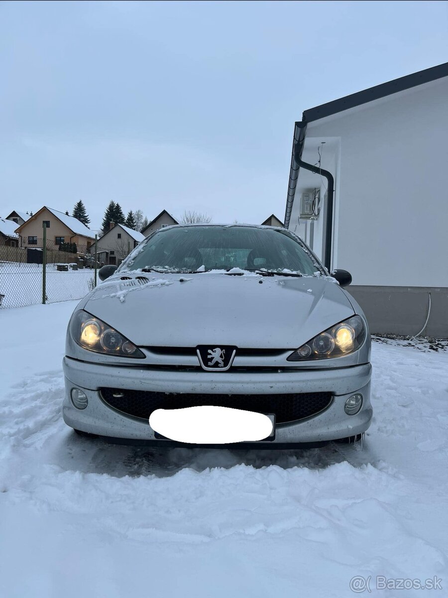 Peugeot 206 1.4i - Diely