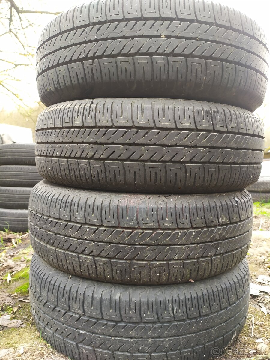 4ks 185/65 R15 Good Year letné