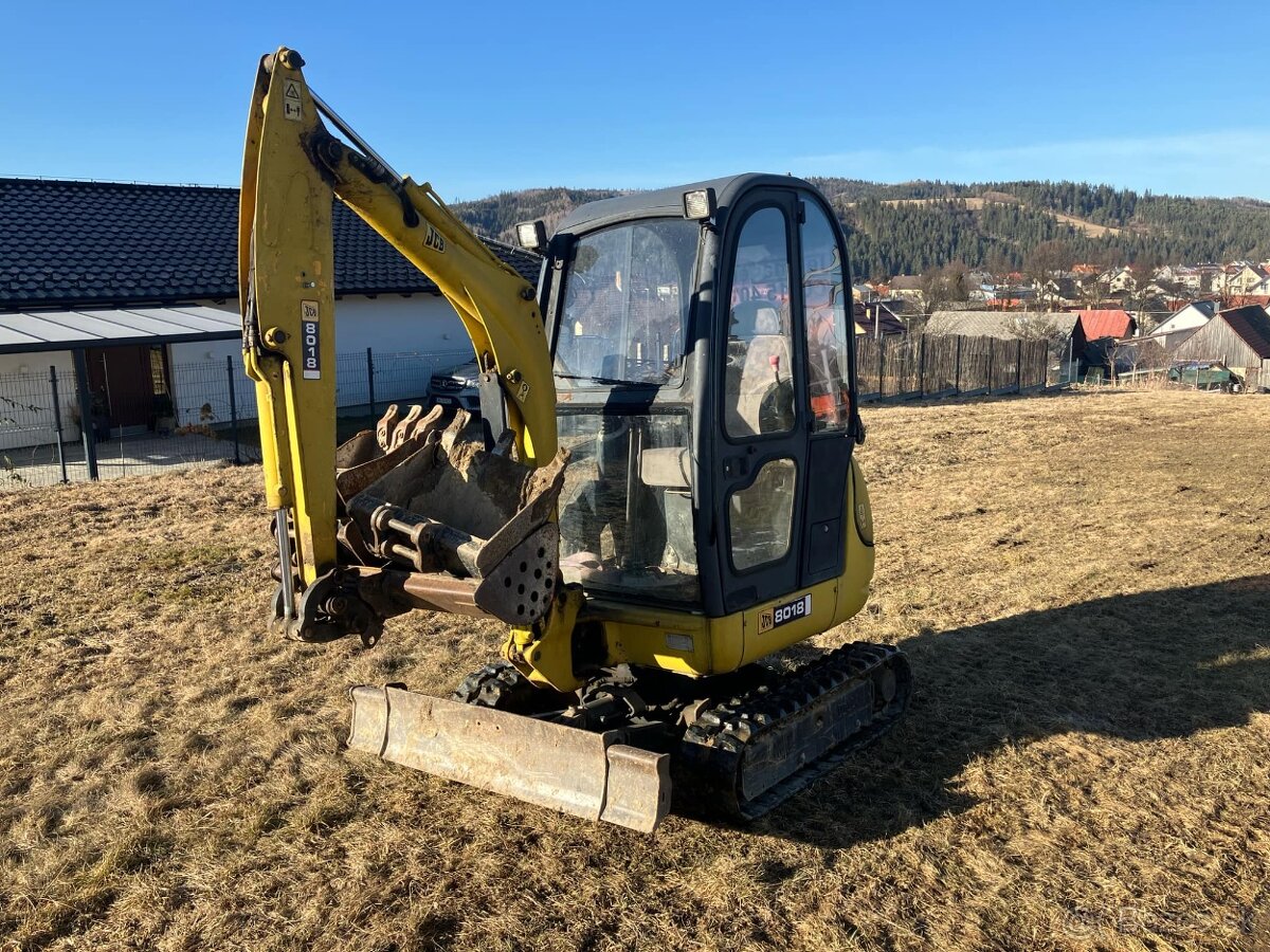 Predám JCB 8018 2007 4 lyžice rozťahovaci podvozok