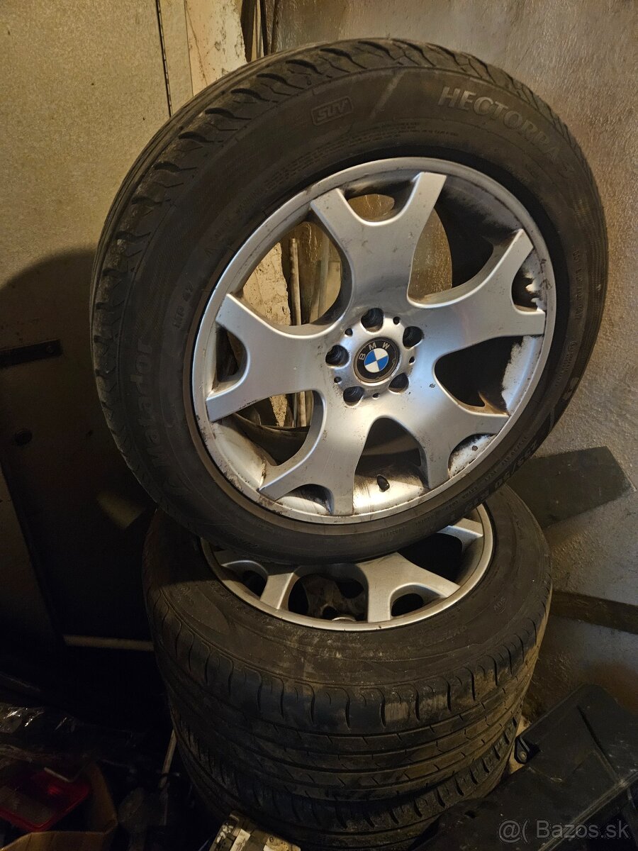 Predam kolesa na BMW X5 r19