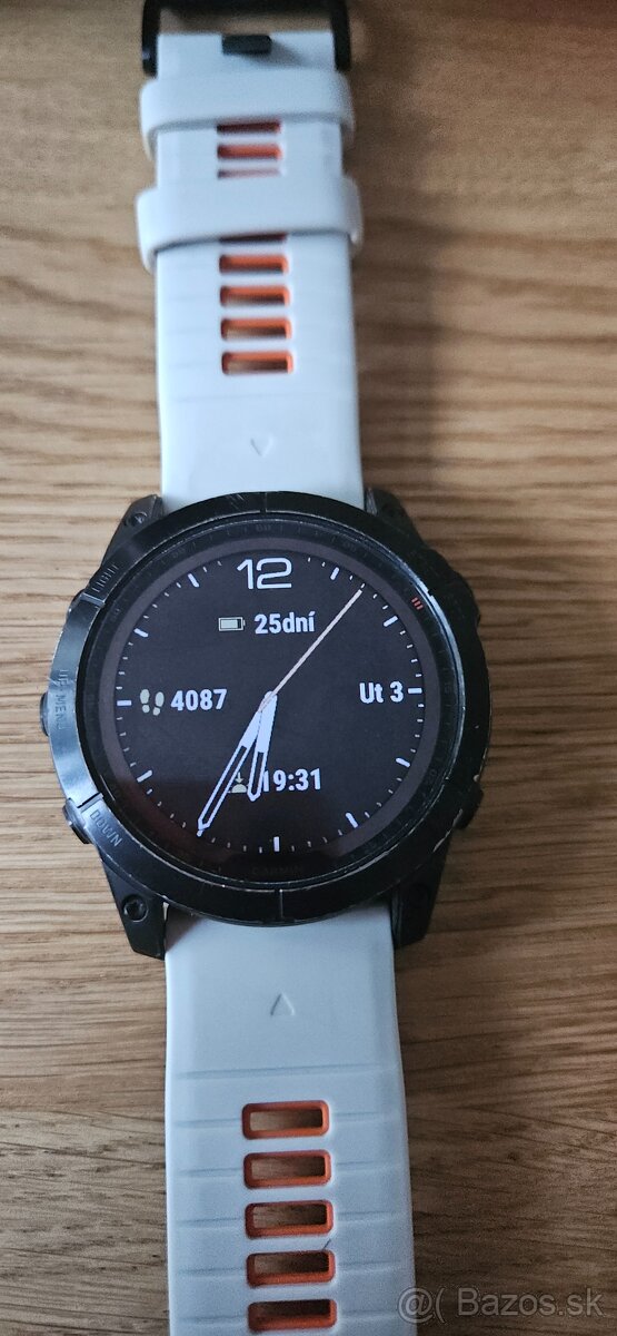 Predam pouzivane hodiny Garmin Fenix 7X