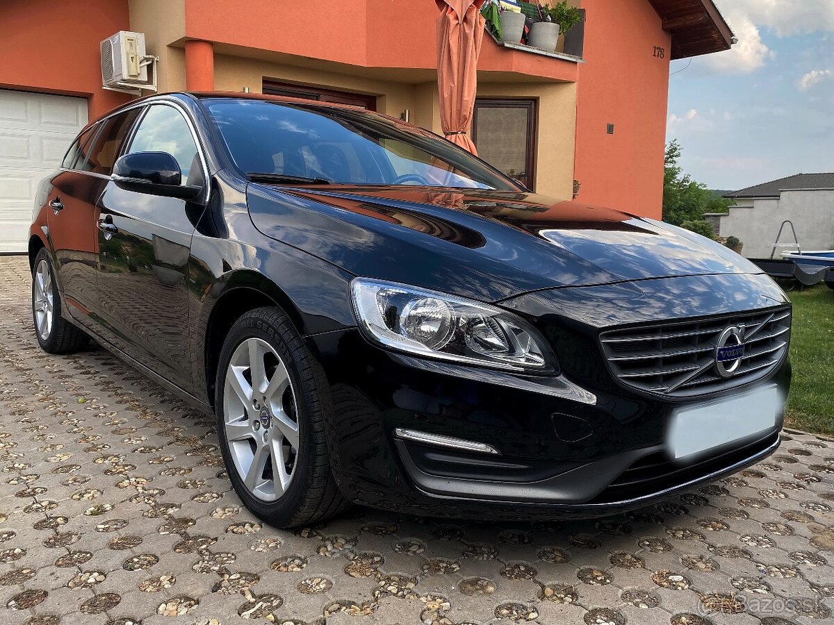 Volvo V60 Momentum Powershift "2014" 130tis.