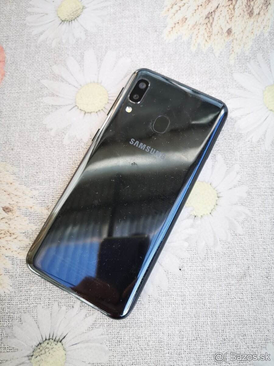 Samsung A20e