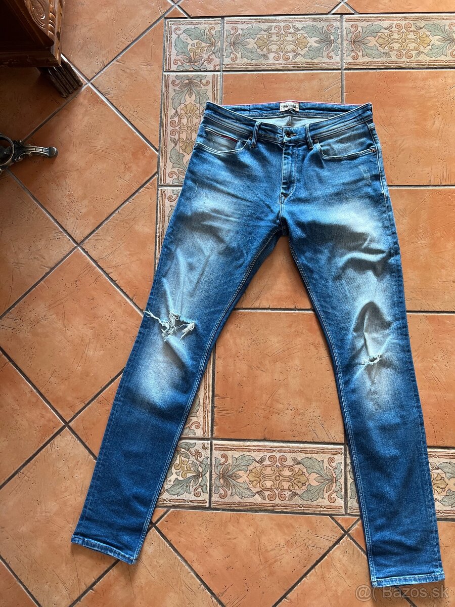 Predám rifle Hilfiger Denim