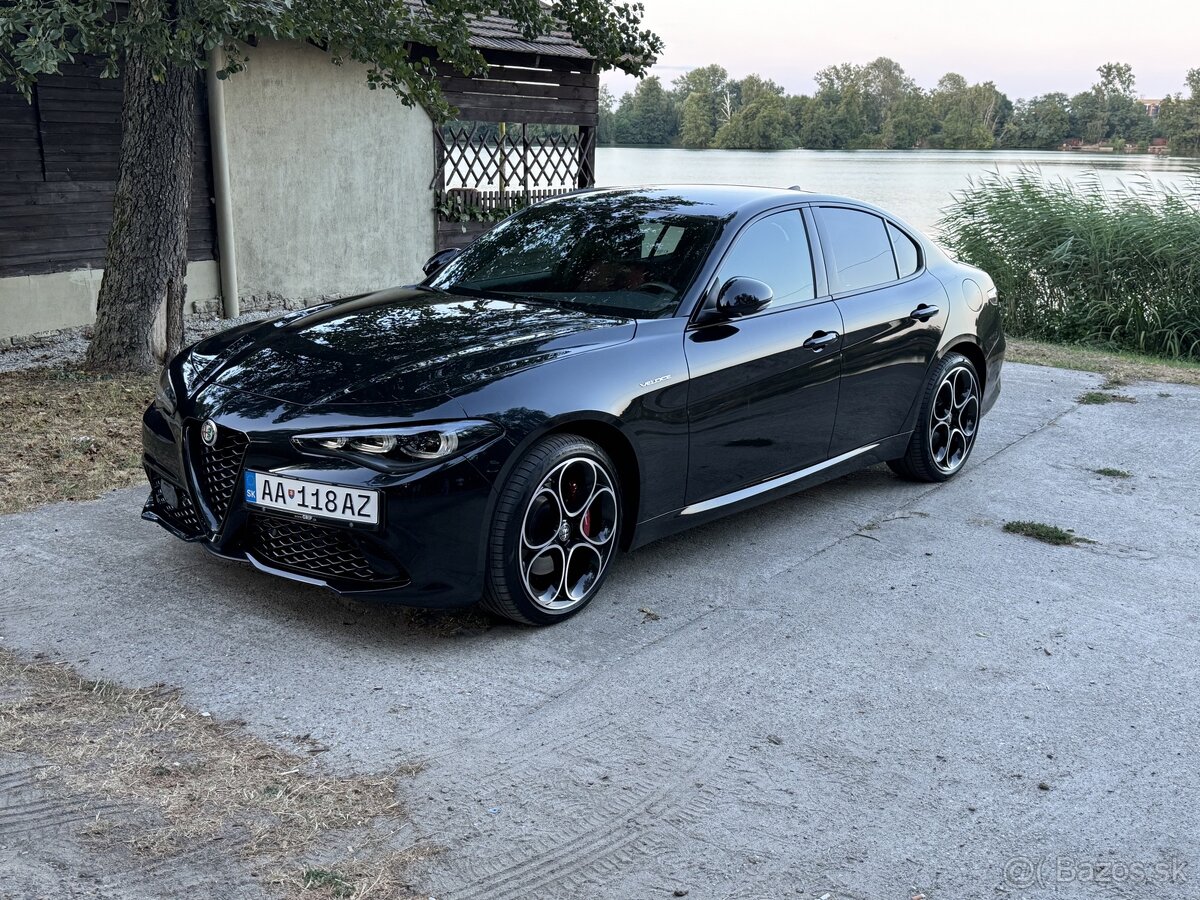 GIULIA VELOCE 2.0 Benzín 206KW 8AT Q4 6/2023 Odpočet DPH