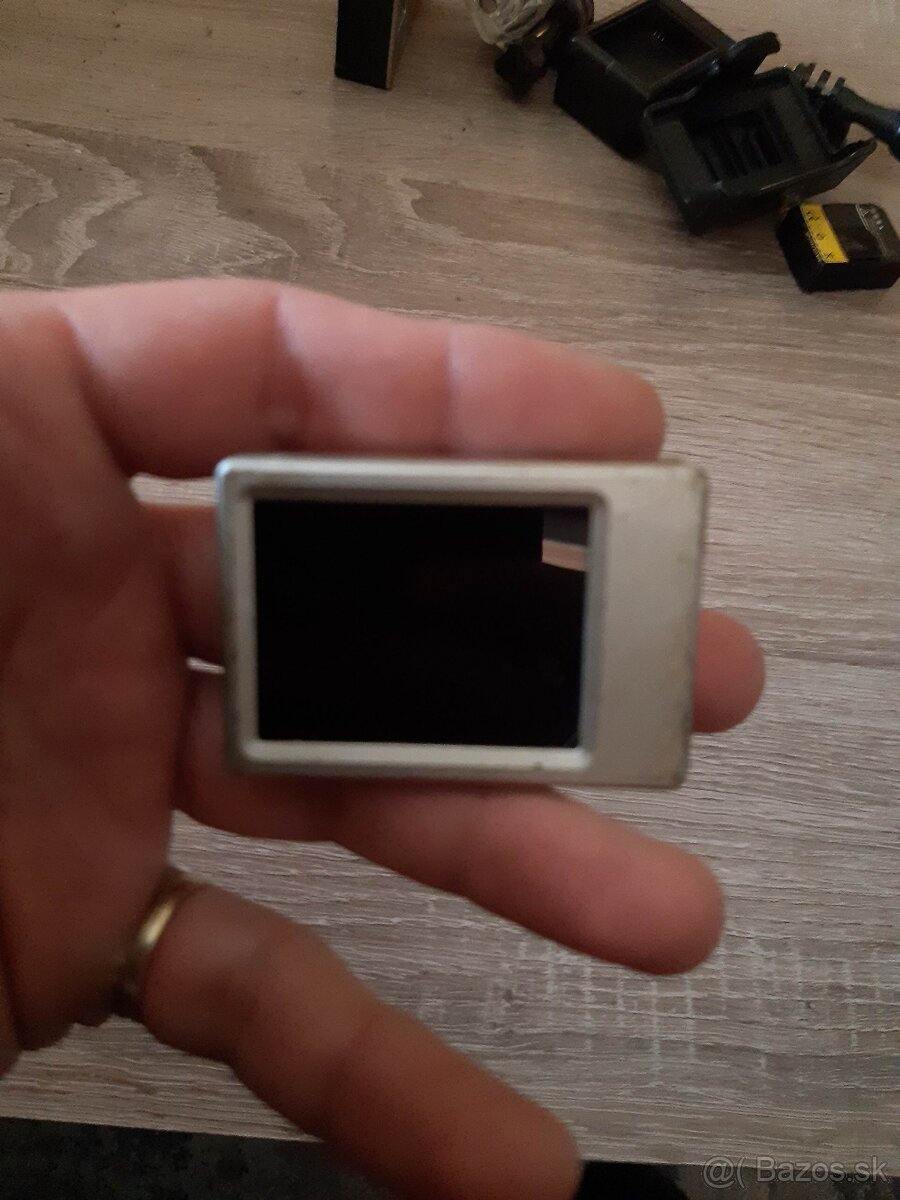 GoPro HERO 3  LCD