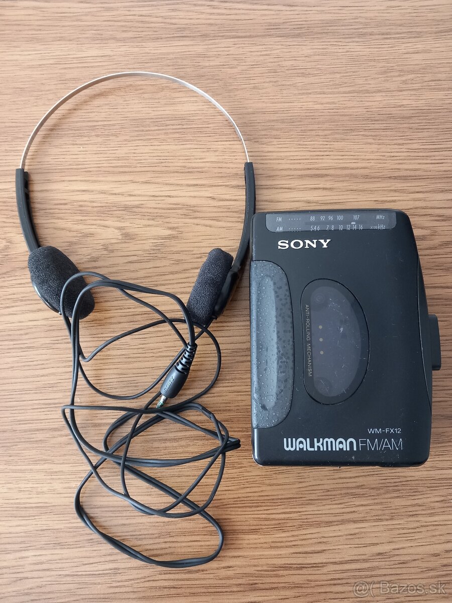 Osobný kazetový prehrávač Sony Walkman WM-FX12 AM FM rádio