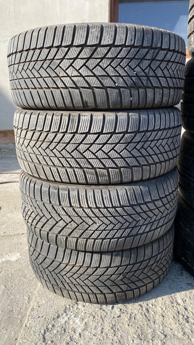 MATADOR 245/45 R18