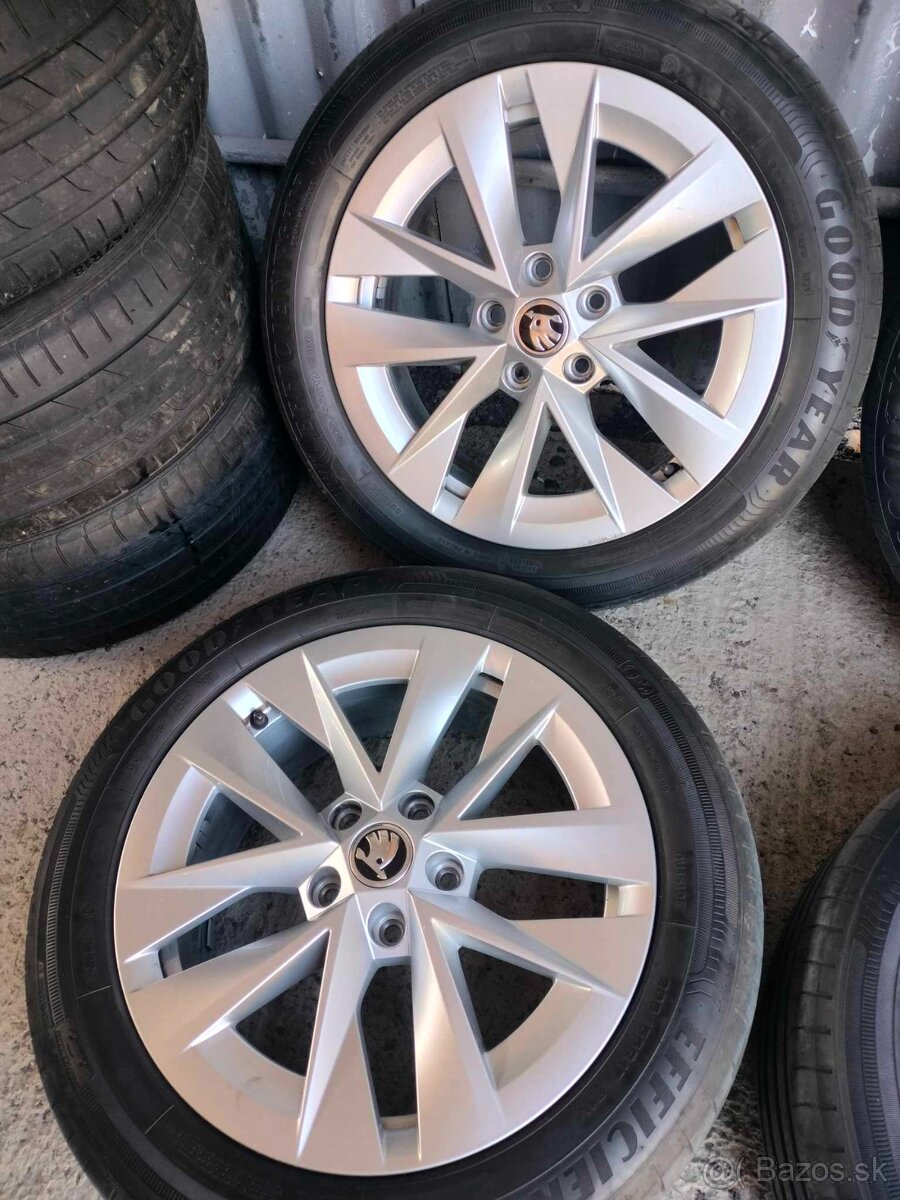 4ks alu disky orig. Škoda ROTARE 5x112 R17 pneu 205/55 R17