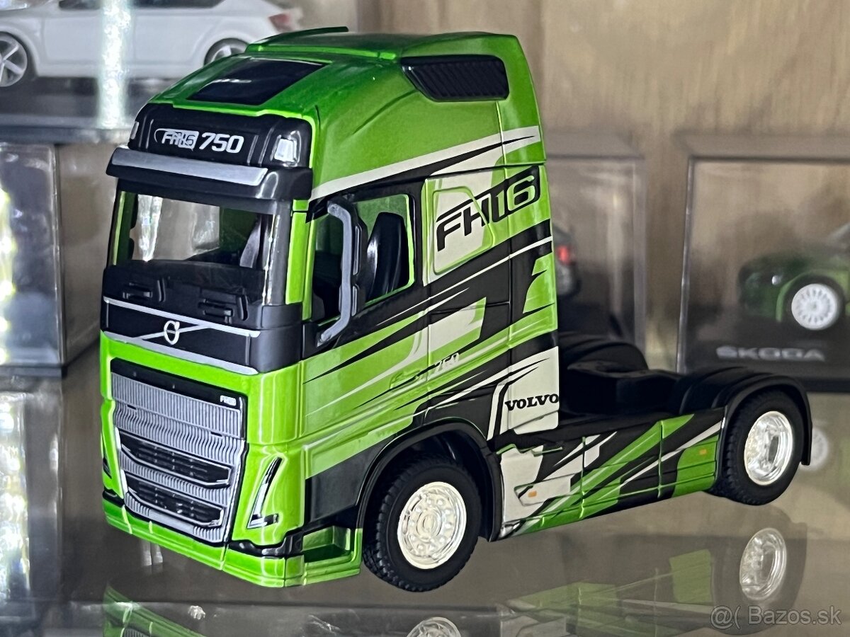 Bburago 1:43 Volvo FH16 Globetrotter 750