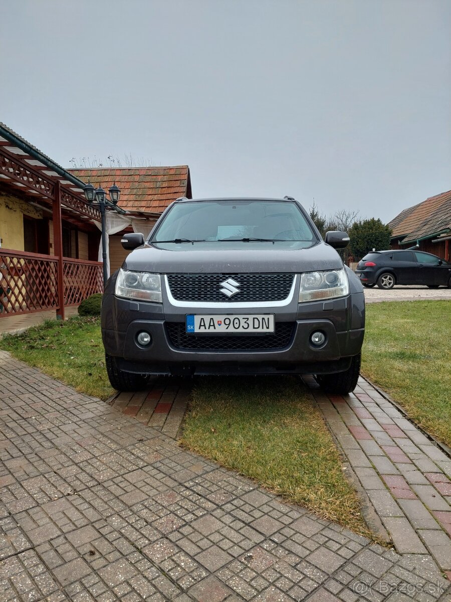 Suzuki Grand Vitara 2.4