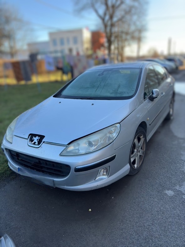 Peugeot 407