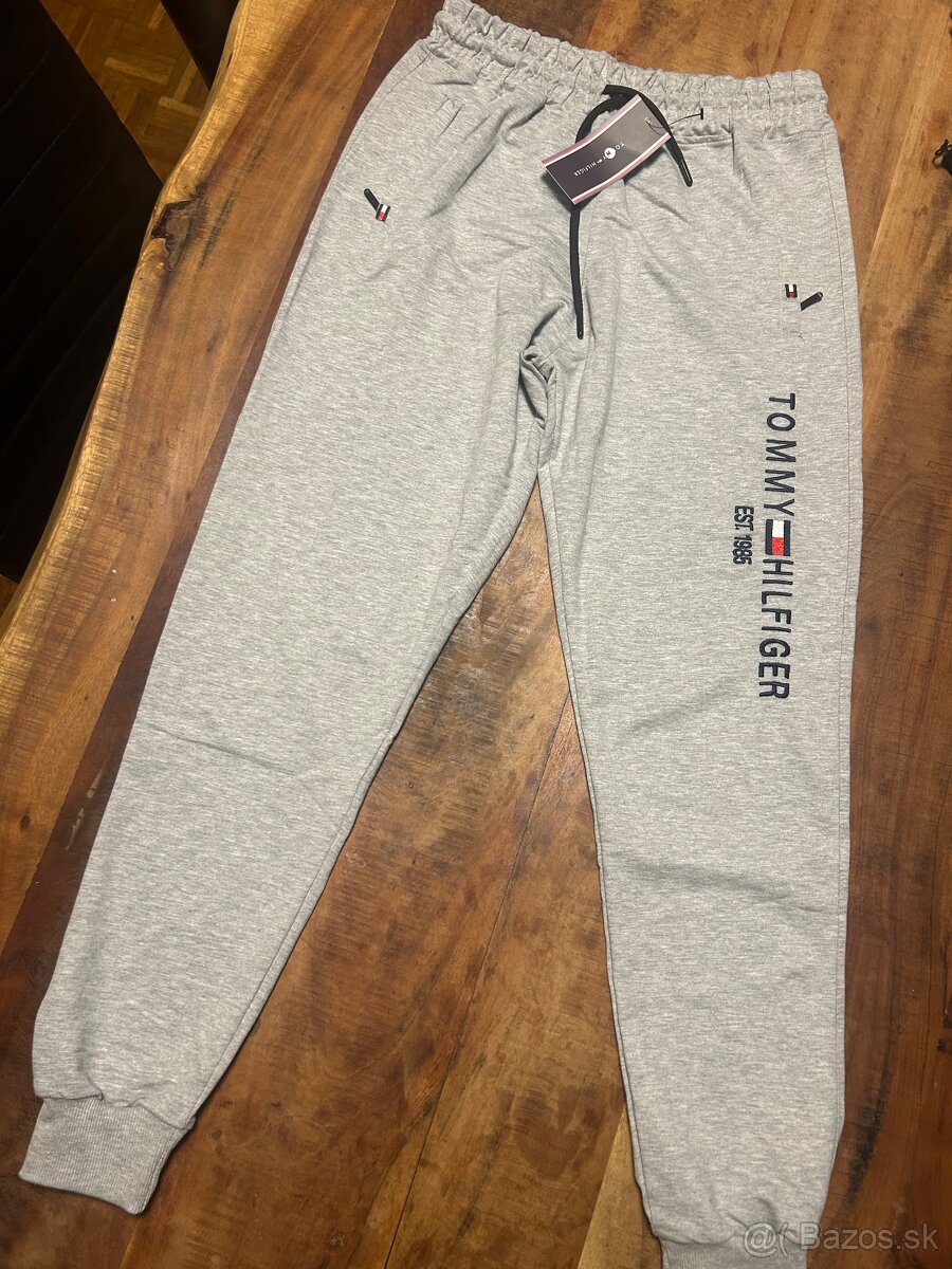 Hilfiger tepláky M