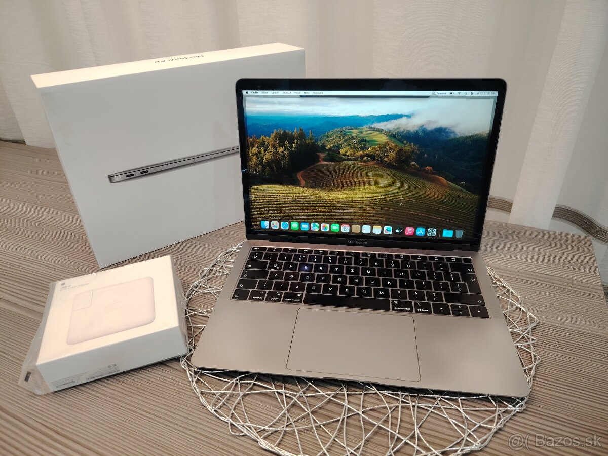 Apple MacBook Air 13.3 + nový 87w adaptér